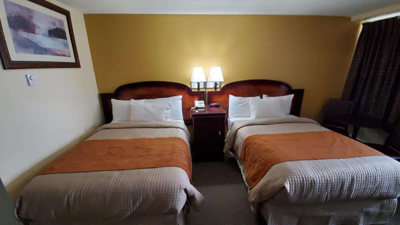 Imperial Fireside Inn Съдбъри Екстериор снимка