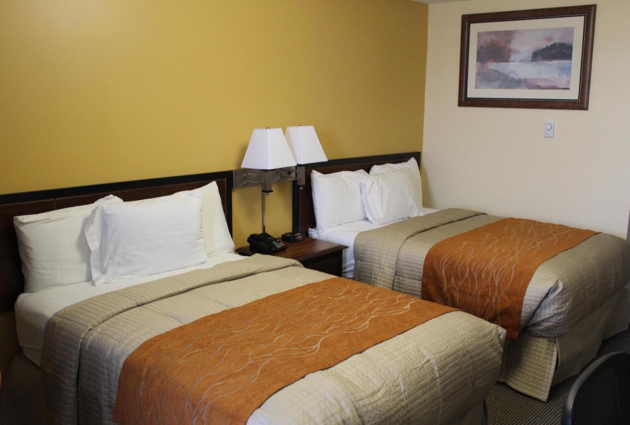 Imperial Fireside Inn Съдбъри Екстериор снимка